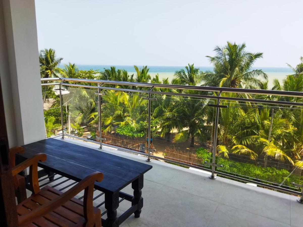 Shanika Beach Inn Tangalle Exterior foto