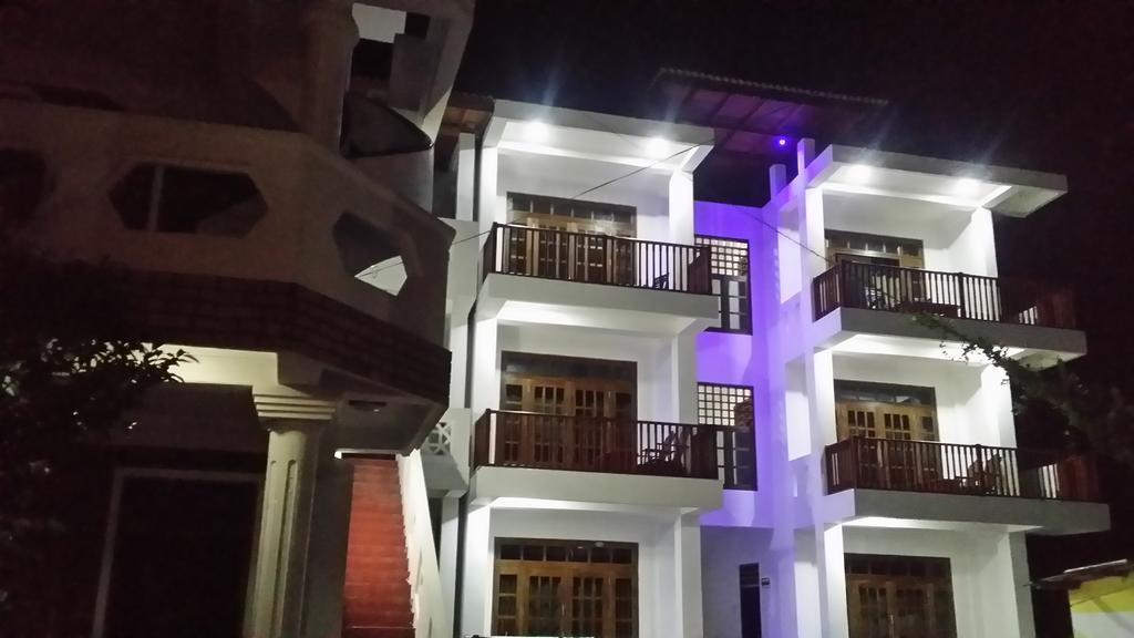 Shanika Beach Inn Tangalle Exterior foto